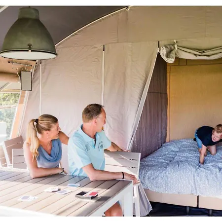 Luxussátor Country Camp Camping Suedeifel *