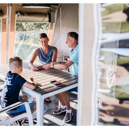 Luxussátor Country Camp Camping Suedeifel Irrel