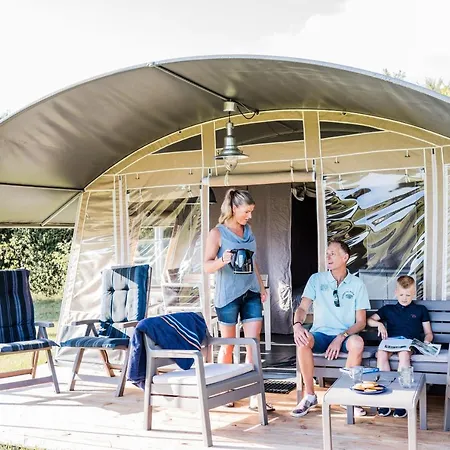 Country Camp Camping Suedeifel Luxussátor